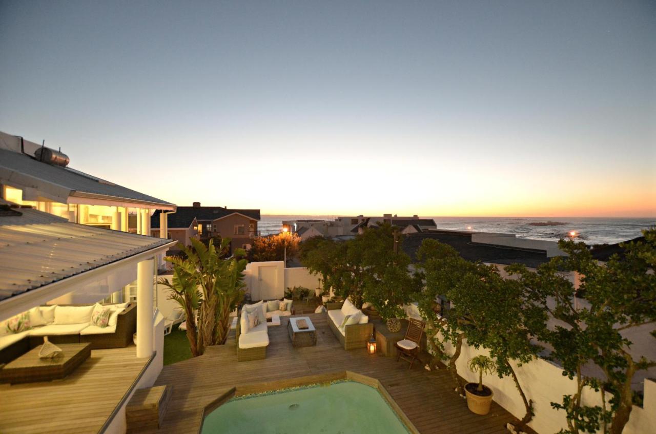 White Waves Beach House 布鲁堡史特兰 外观 照片